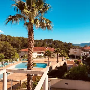 Parque de vacaciones Les Parasols D'argens, Roquebrune-sur-Argens
